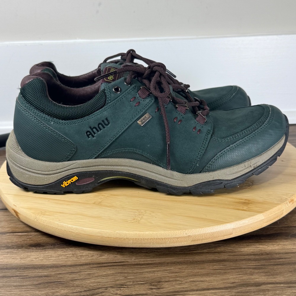 Ahnu Sugarpine Hiking Shoes Women 10 Green Waterproof Vibram Gorpcore Outdoor